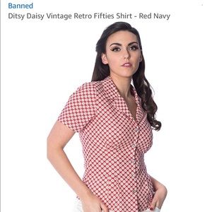 NWT Banned Apparel Dancing Days Ditsy Daisy blouse